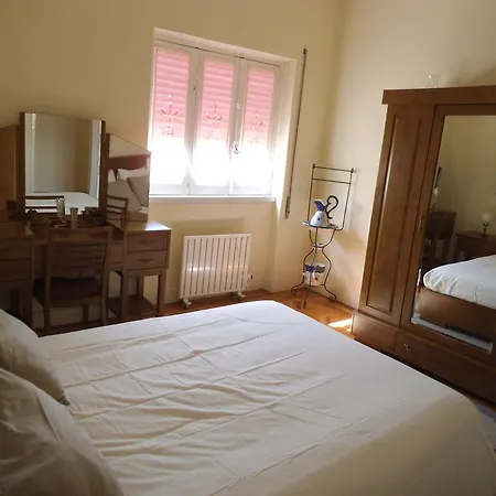 Vila Maria Helena Ferienhaus *